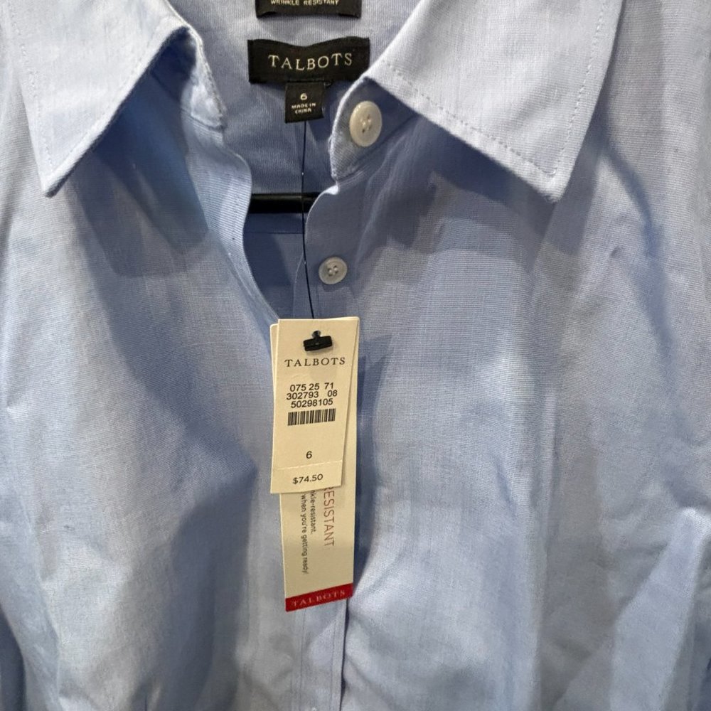 NWT Talbots 3/4 sleeve Button Down - Size 6 - Picture 3 of 3